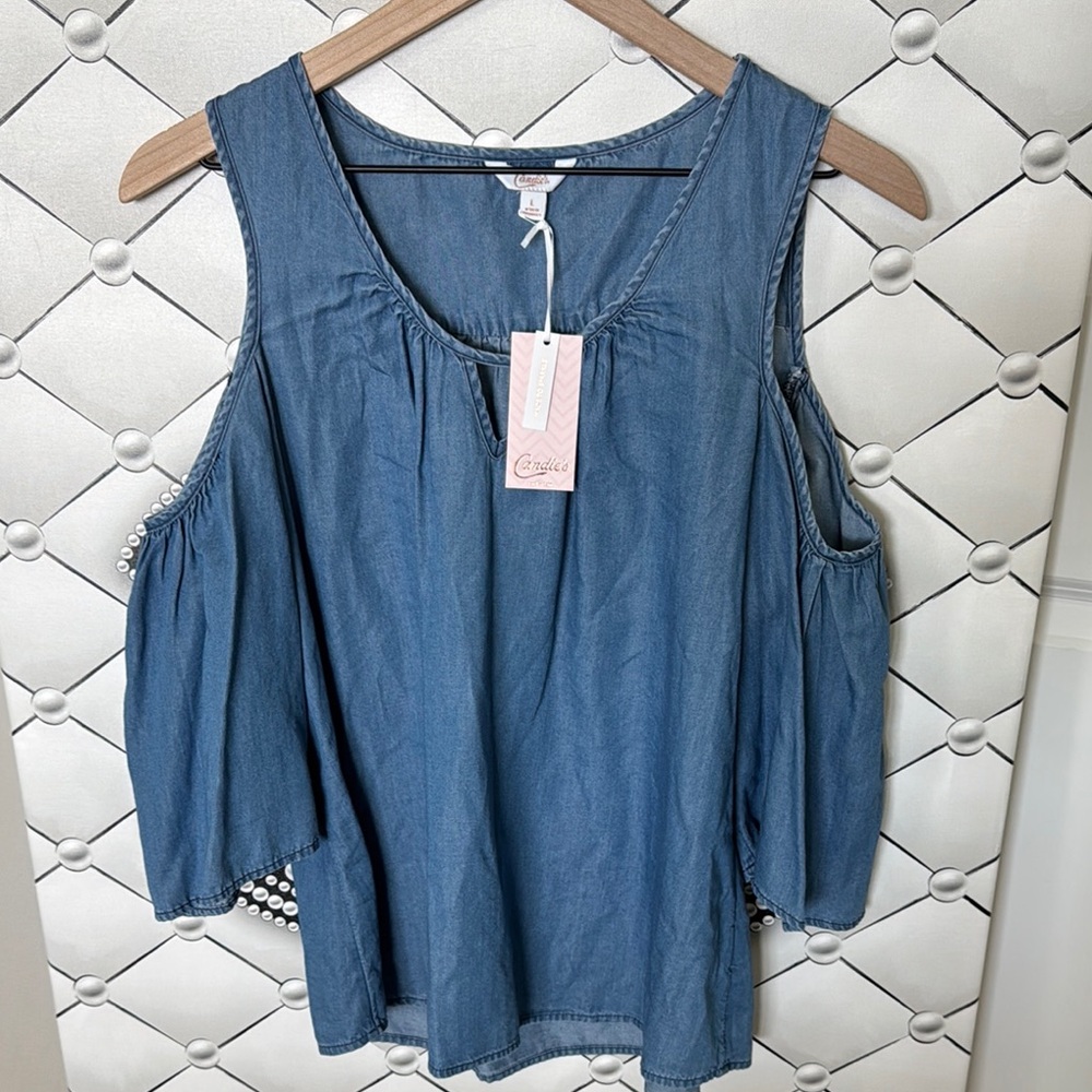 Candie's Blue Cold Shoulder Blouse